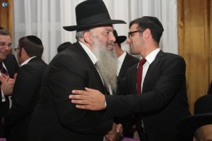 מזמן לא כתבת עלי ב'כיכר', מה יהיה? שמחיוף וישי כהן מ'כיכר השבת'