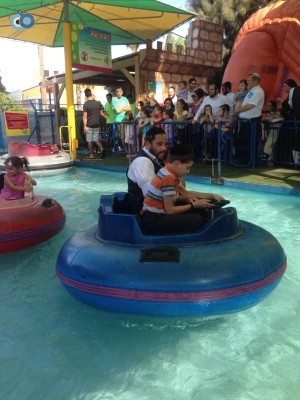 כמה חבל שאין בשכשוכית איזה רב'ע לצלם. לרר מבואס. צילום: שלמה אהרוני