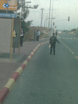 "ברוך אתה" גרועזמן מתפלל מנחה על אם הדרך: