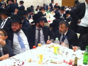 צבי חקק המשמש בקודש