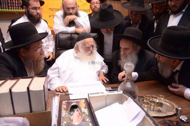 חברי הבד"ץ אצל הגר"ח קנייבסקי